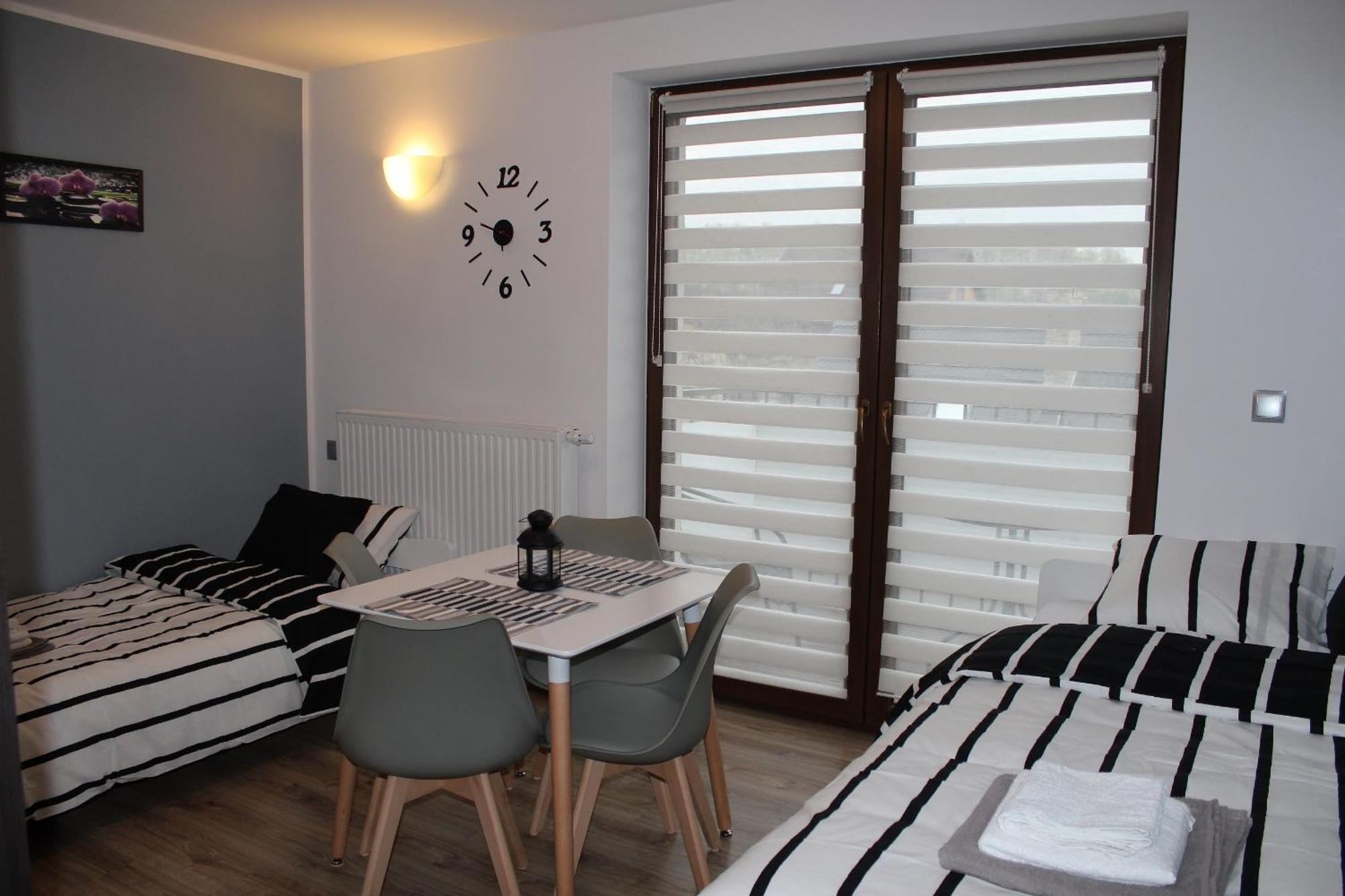 Apartament Fibra Aroma リブニク エクステリア 写真